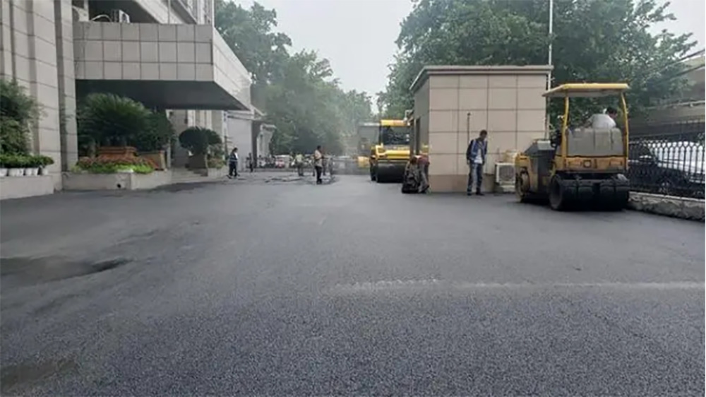 龙华区人民医院路面改造工程